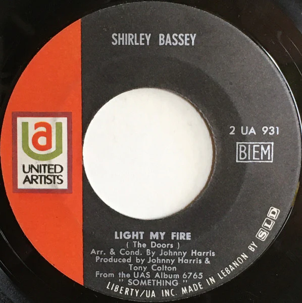 Shirley Bassey - My Way / Light My Fire (7", Single) - Image 2